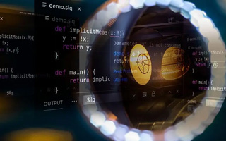 邢台 ,php声明和调用变量的符号是什么？